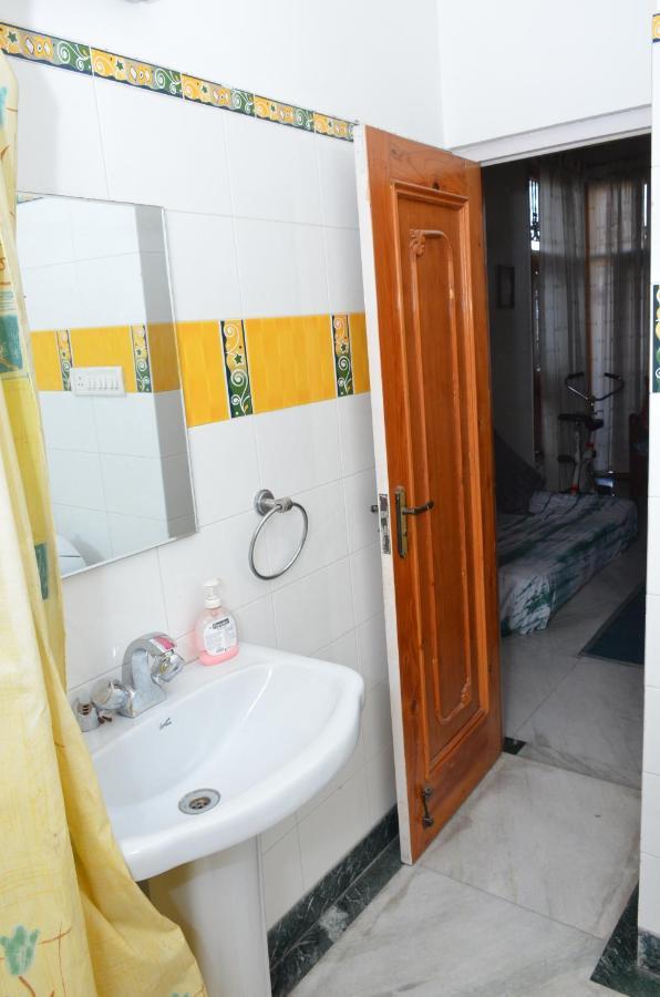 ג'אמו Sandy'S Homestay מראה חיצוני תמונה